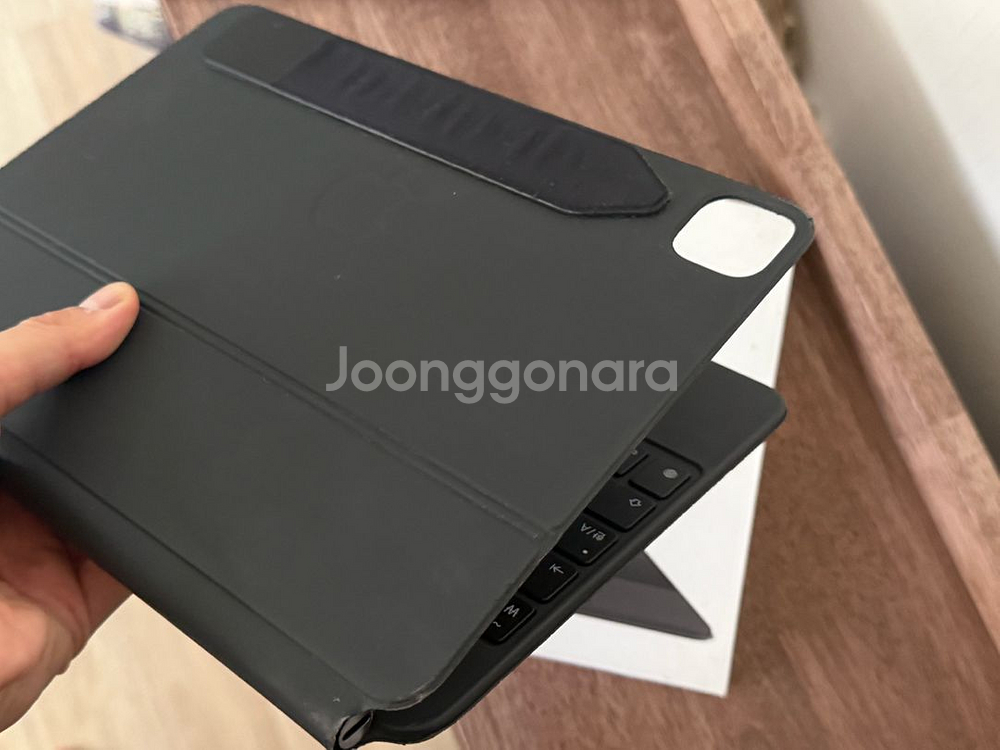 애플 정품 매직키보드 11인치 (프로 및 에어) 풀박스 판매--6