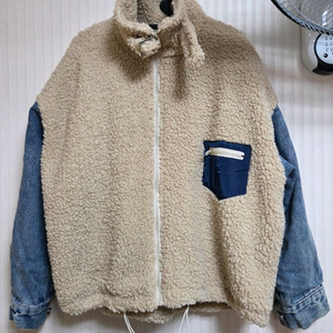 데님 배색 뽀글이점퍼