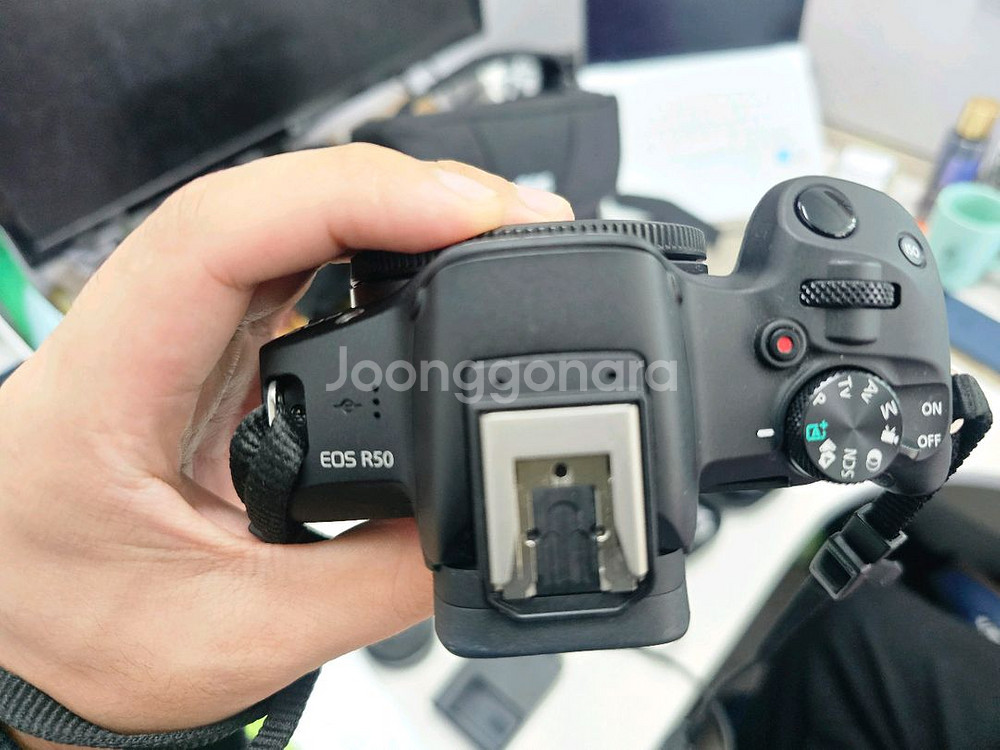 캐논 EOS R50 미러리스 카메라--9