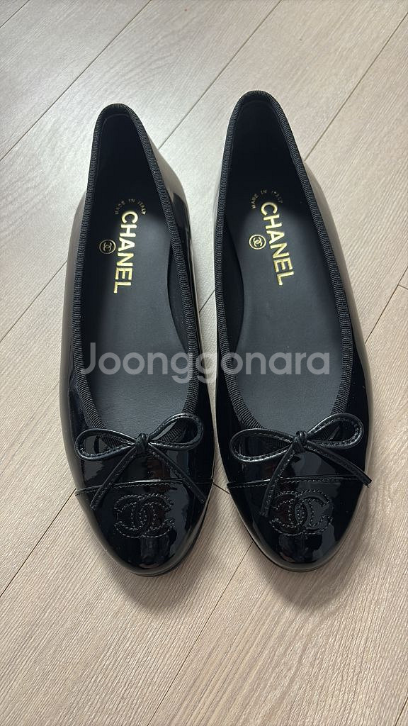샤넬 발레리나 플랫슈즈 페이던트 38--1