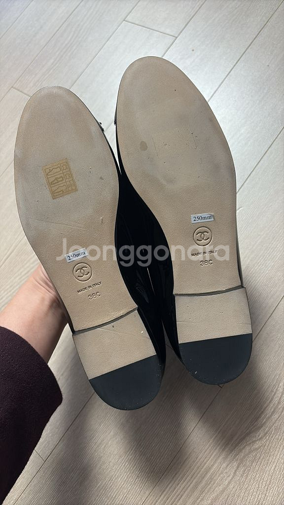 샤넬 발레리나 플랫슈즈 페이던트 38--2