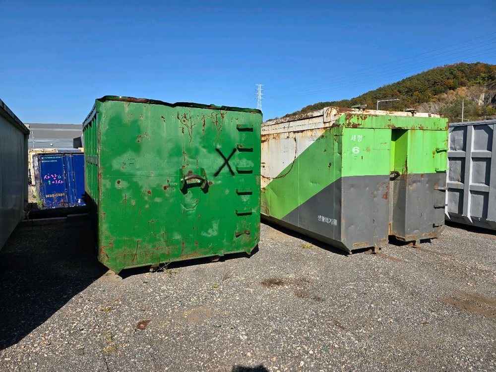 30루베암롤박스 32루베암롤박스 중고암롤박스판매 이미지