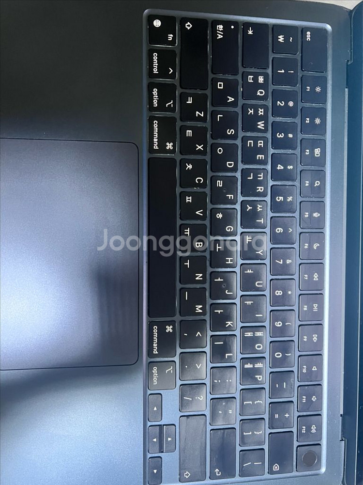 맥북 에어 M2 13인치 16g / 512--2