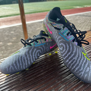 나이키 팬텀gx ag 축구화265mm