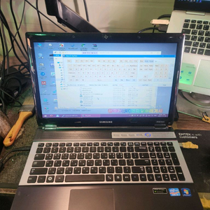 수리용<2821>삼성rf511 i5 2세대 듀얼그래픽