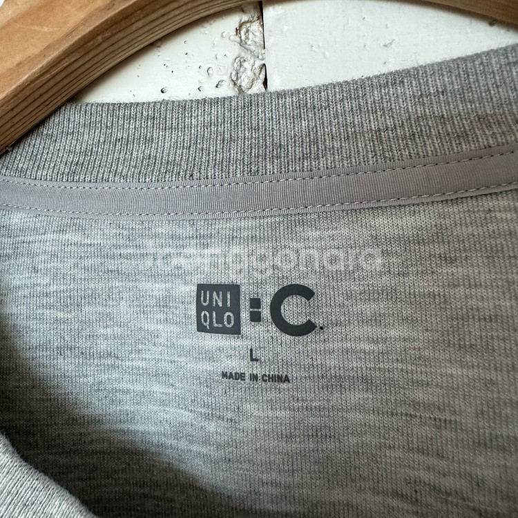 L 유니클로 C 맨투맨--2