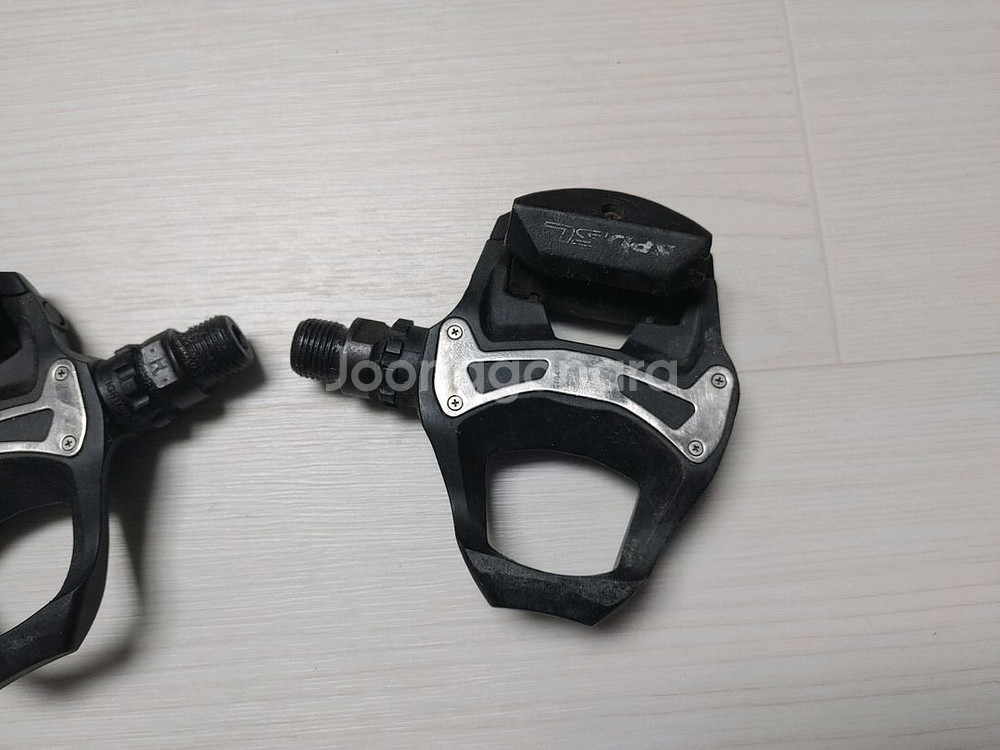 시마노 로드자전거 클릿페달 r550 팝니다.(택포4만)--5