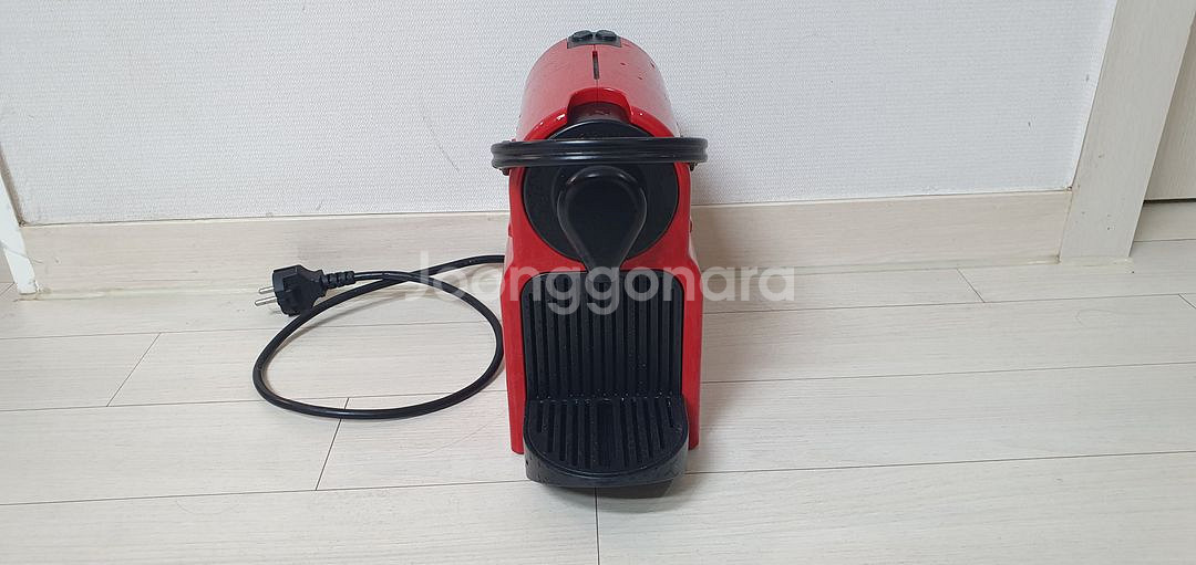 네스프레소 이니시아 C40 캡슐 커피머신 판매--0