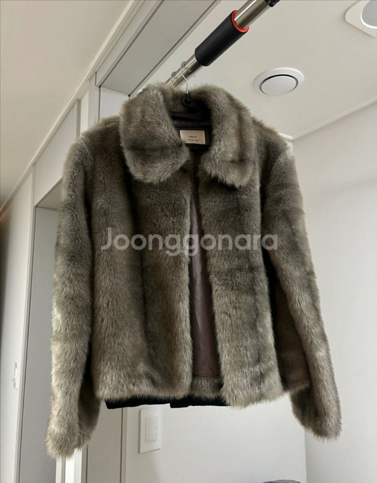 고급 퍼 자켓 상태굿--0