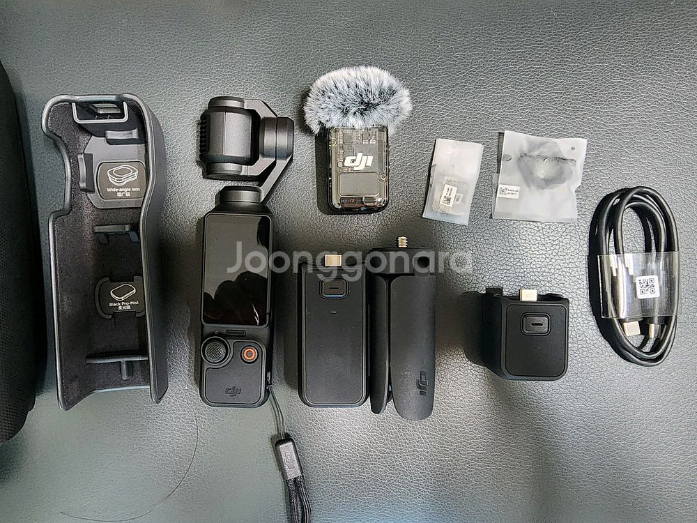 DJI 오즈모 포켓3 크리에이터 콤보--0