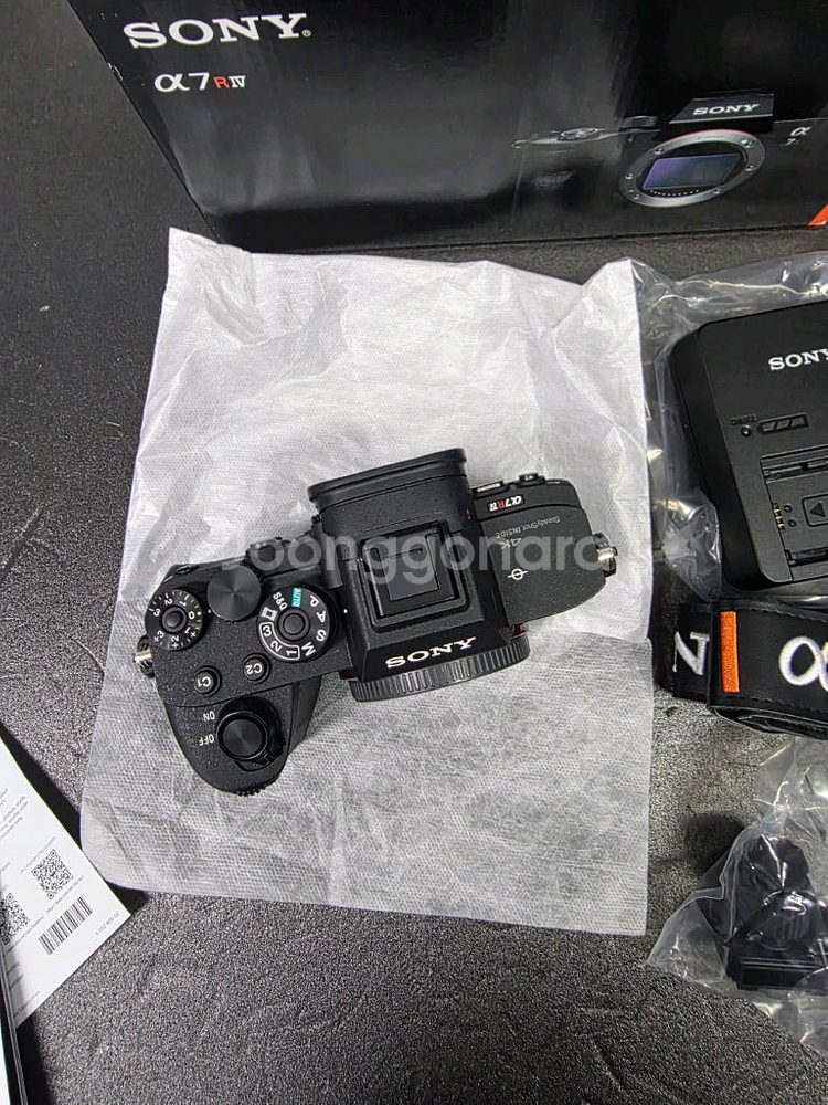 소니a7r4a 깨끗한바디판매합니다 풀박스구성입니다--2