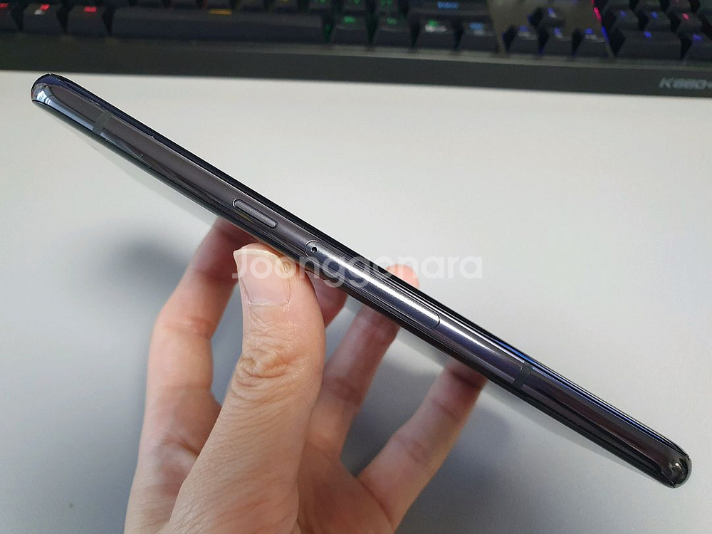 V50 ThinQ(듀얼스크린 포함) / 128GB / 블랙--7