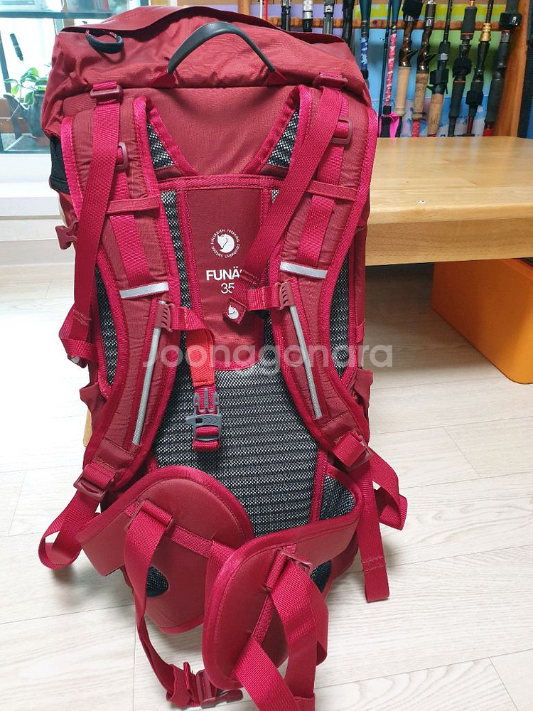 피엘라벤 푸나스 35L 등산배낭--1