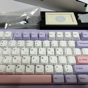 그루브스톤 gv8m 퍼플러 밀키축v2축 38g 유무선 텐키리스 키보드