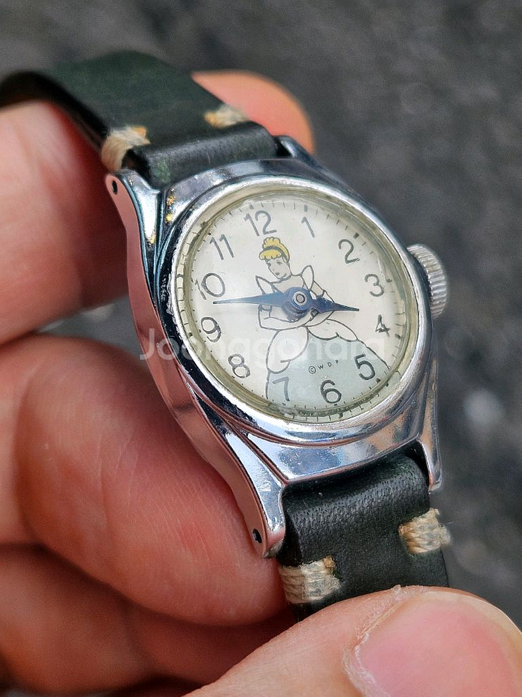 신데렐라 빈티지시계--1