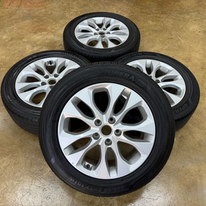 K8 17인치 순정휠타이어 팝니다