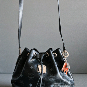 MCM 엠씨엠 비세토스 복조리가방 크로스백