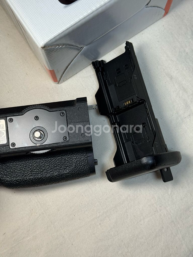 소니 vg-c5 세로그립 (a1m2, a9m3용)--3