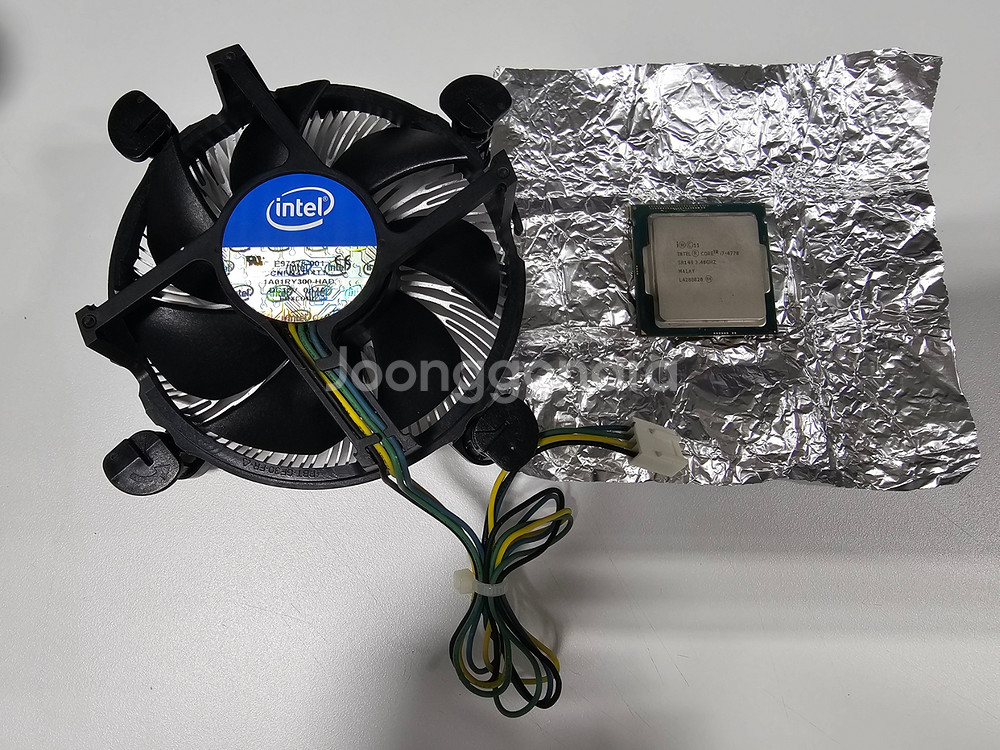 인텔 코어 4세대 i7 4770 하스웰 CPU (쿨러 포함)--0