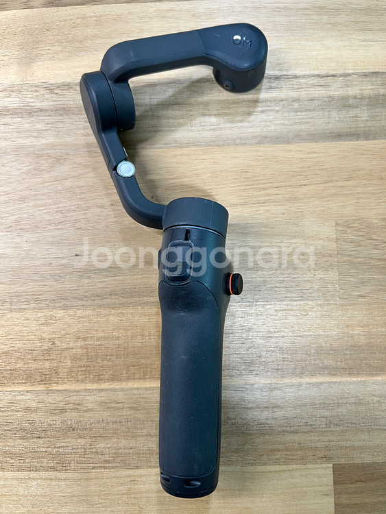 DJI 오즈모 모바일 6 짐벌--1