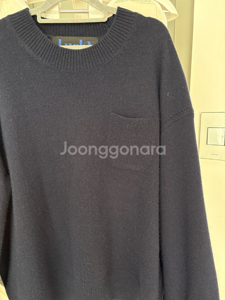 럭키슈에트 소매프릴 캐시미어 니트-프리사이즈---2