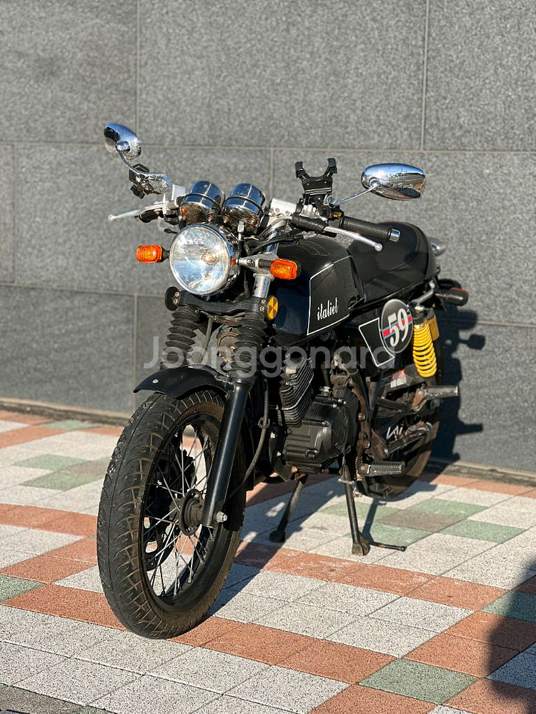 이탈젯 그리폰125 1만키로대--0