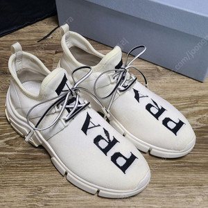 프라다 니트 스니커즈 225 운동화신발키높이나이키구찌루이비통발렌시아가오버솔라이톤마르지엘라아디다스아식스덩크조던로우디올