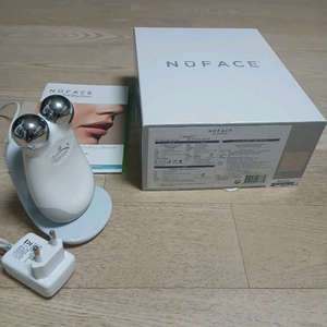 누페이스 트리트먼트 레이저 미용기기