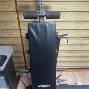 이고진 윗몸일으키기 기구