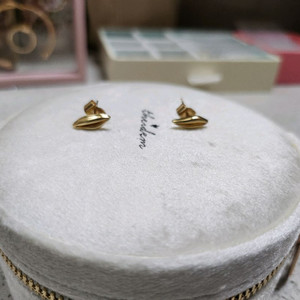 (금값이하) 14k 에르게 스터드 귀걸이 옐로우골드