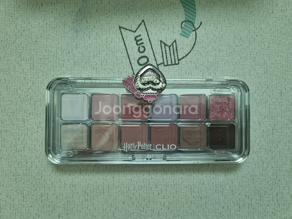 클리오 해리포터 콜라보 헤르미온느 아이 팔레트와 쿠션 21호--2