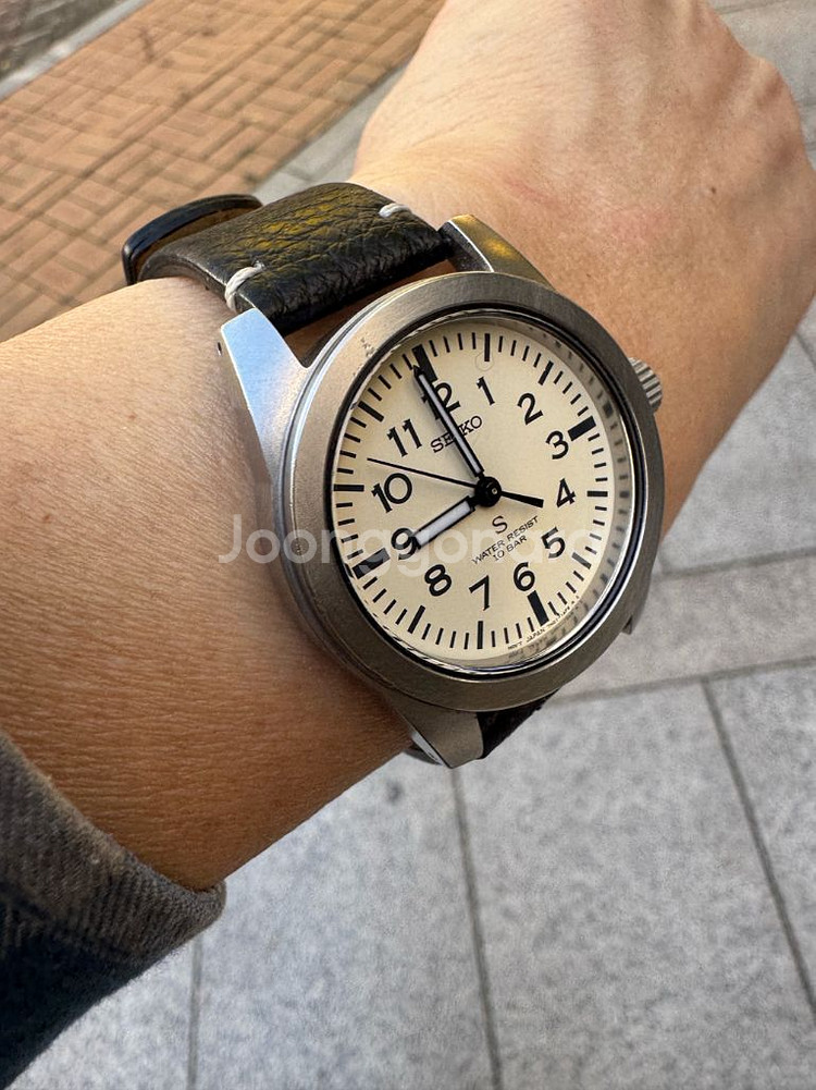 세이코X나노유니버스 SUS 복각판(올제치)7n01-0kl0--3