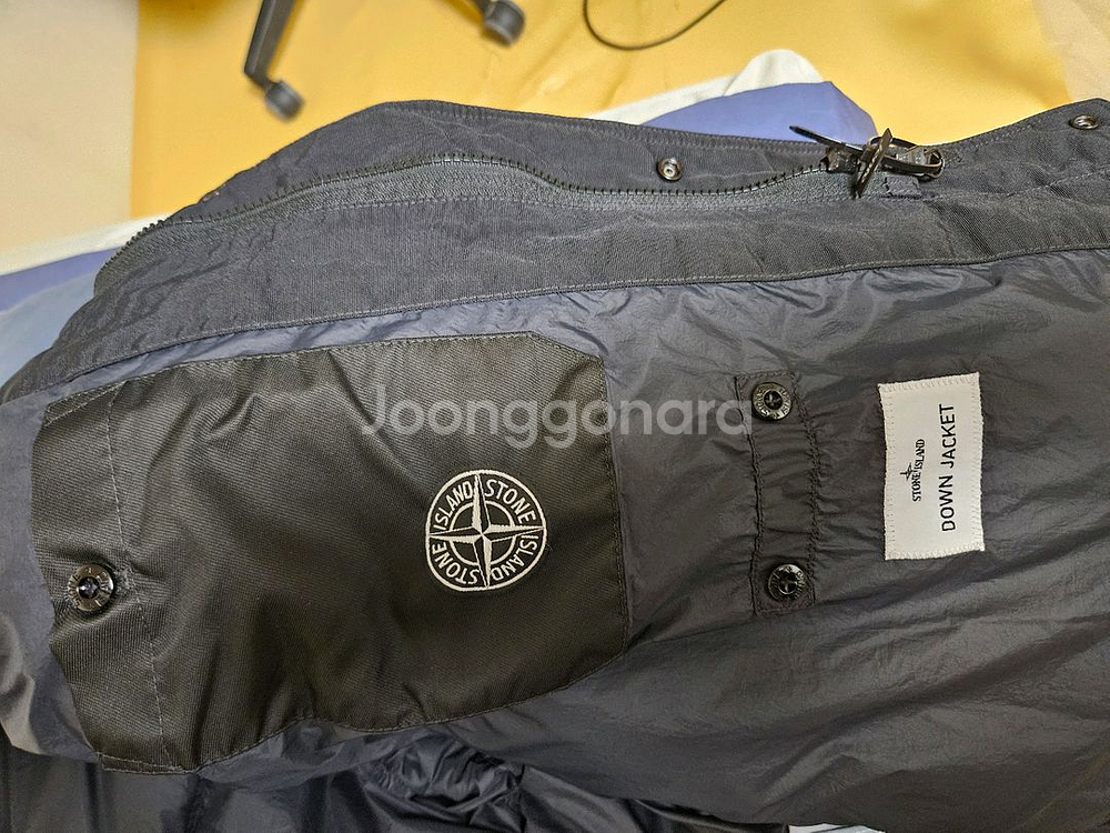 25fw 스톤아일랜드 크링클랩스 패딩 블랙 xl--3