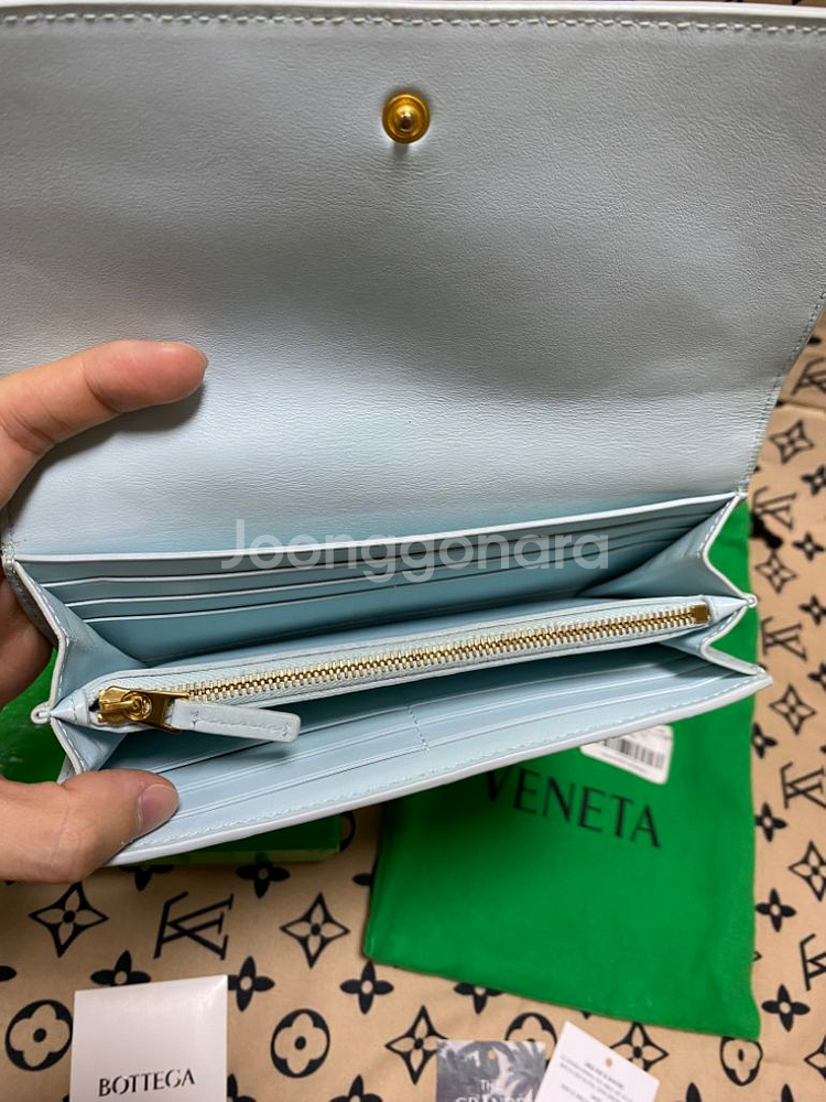 보테가베네타 신형 안트레치아토 지퍼 장지갑--2