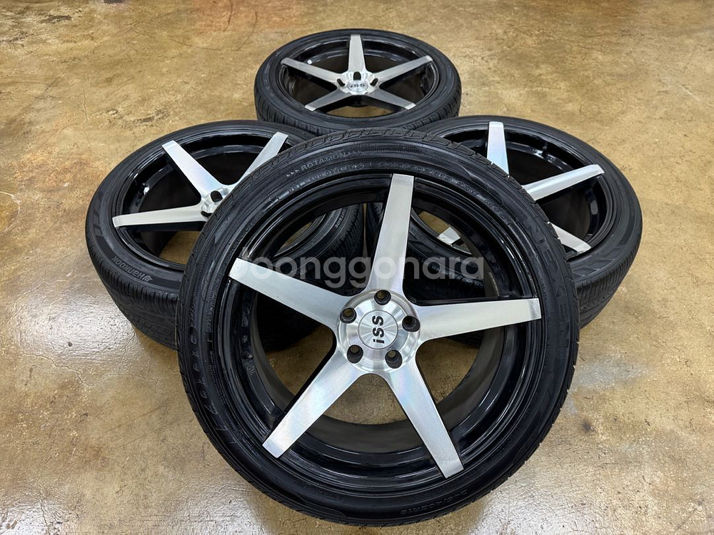 CV3 19인치 휠 타이어 팝니다--0