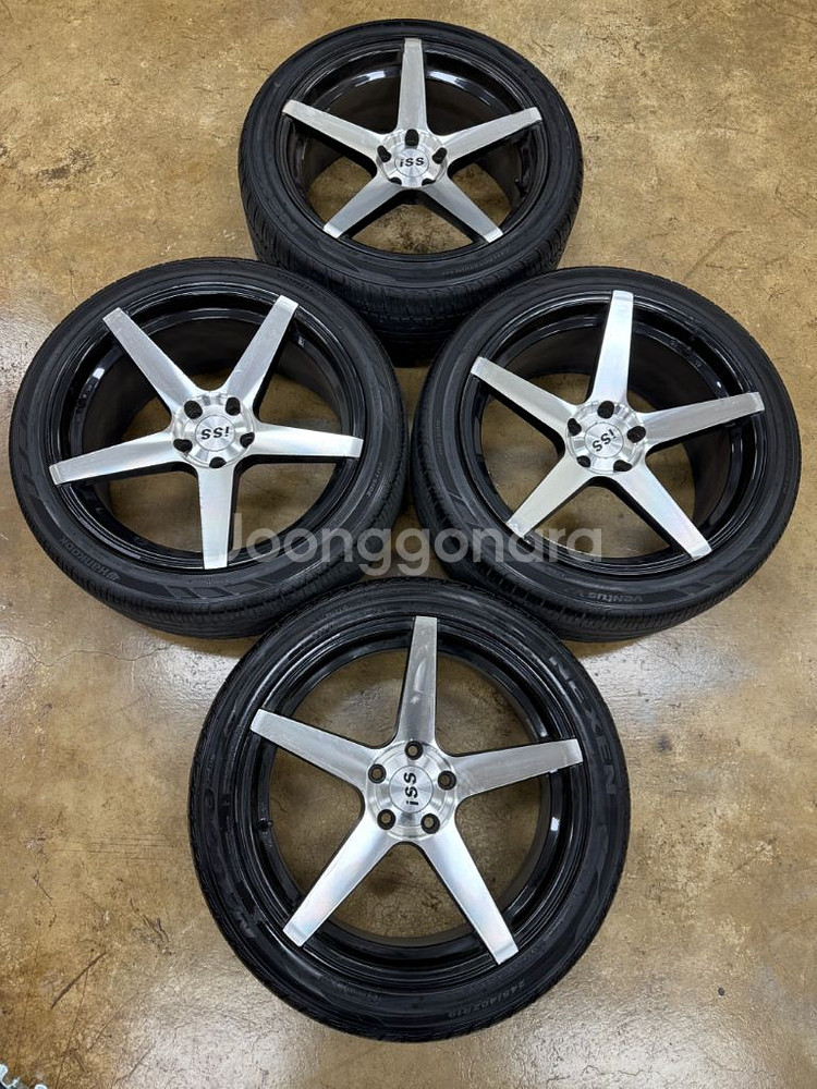 CV3 19인치 휠 타이어 팝니다--5