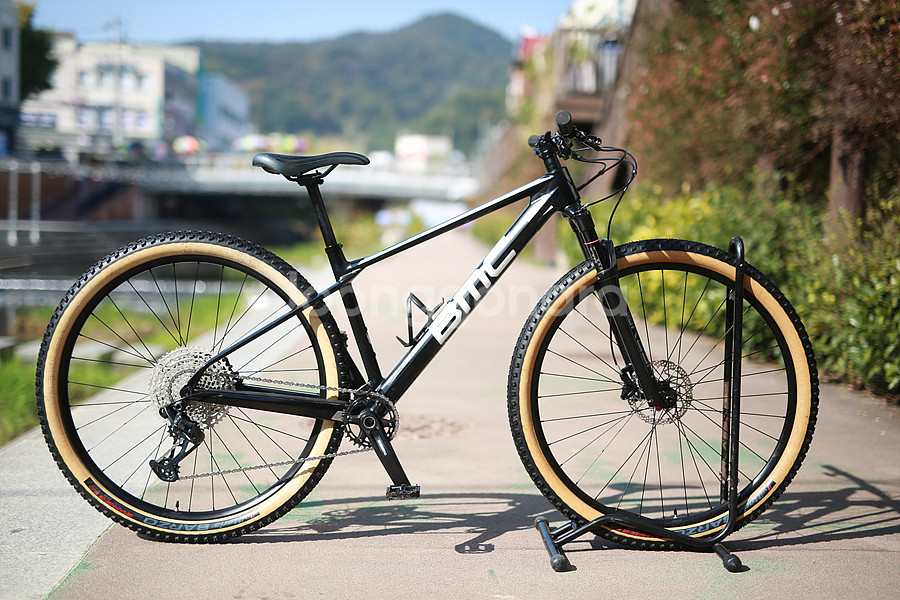 *상태좋음*22년 BMC 투스트로크 01 FIVE S -29인치---2