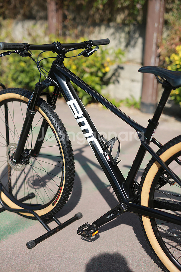 *상태좋음*22년 BMC 투스트로크 01 FIVE S -29인치---9