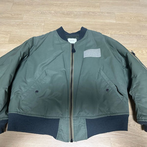 21FW 시오타 MA-1 플라이트 자켓 여성용 올리브 판매합니다