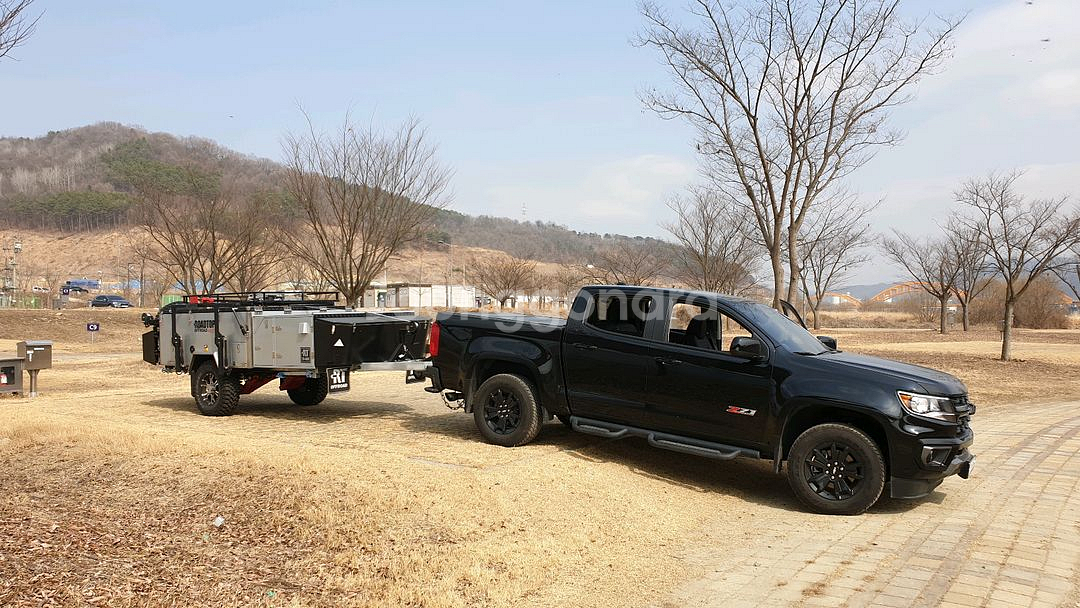 캠핑 트레일러--0