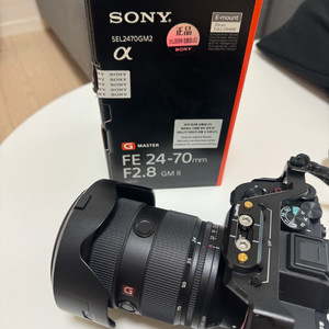소니 SEL2470GM2 24-70GM2 금계륵2 팝니다