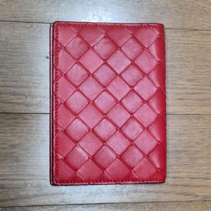 (정품) 보테가베네타 여권지갑 (명품 장지갑 반지갑 카드지갑)