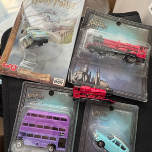 해리포터 토미카 유니버셜 한정판 쵸로큐 팝니다