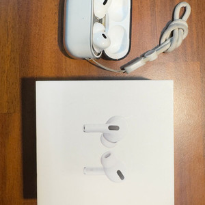 에어팟 프로 2세대 (케어플러스 25/11/25까지)