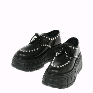 (정품) 미우미우 레더 스터드 로퍼 35.5 (명품 더비슈즈 신발 구두)