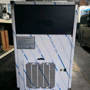 카페사용 (네오트) 55키로 제빙기 판매합니다