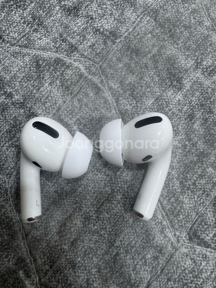 에어팟 프로 1세대--3