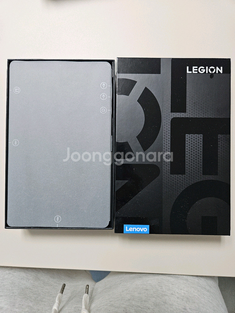 레노버 리전 Y700 2세대 태블릿 게임패드 세트--1