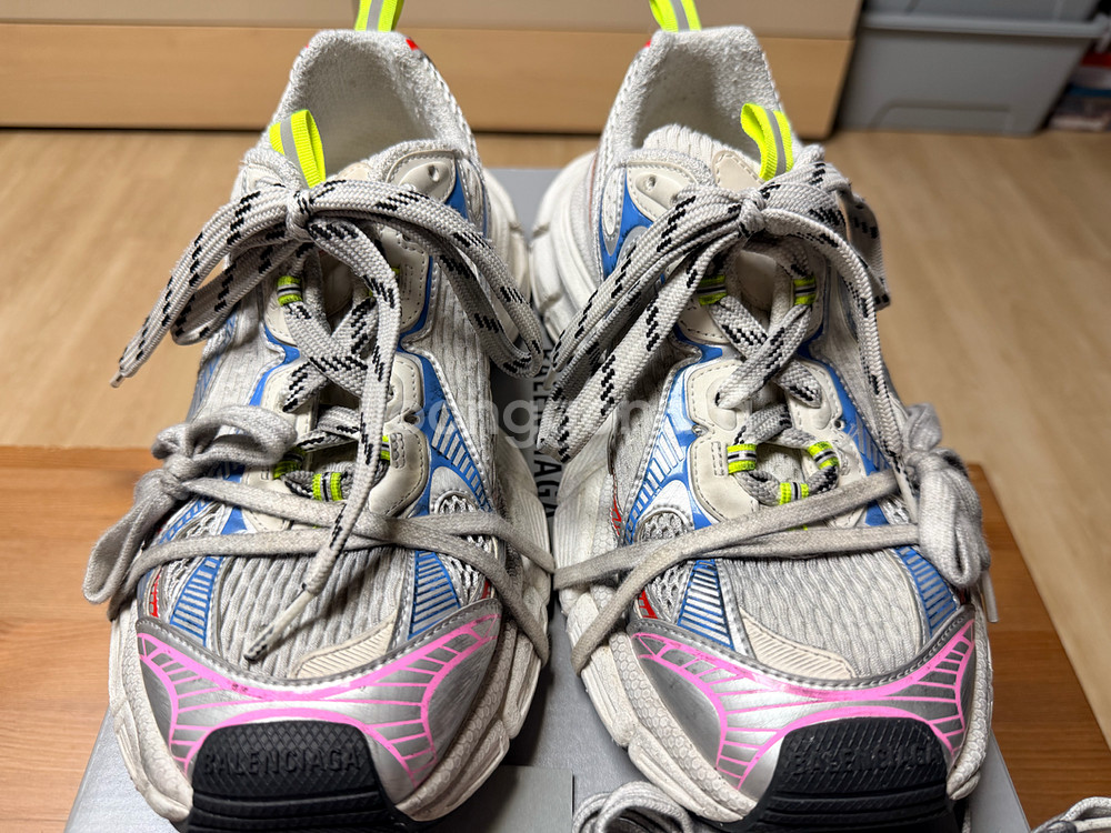 발렌시아가 3XL 43사이즈--1