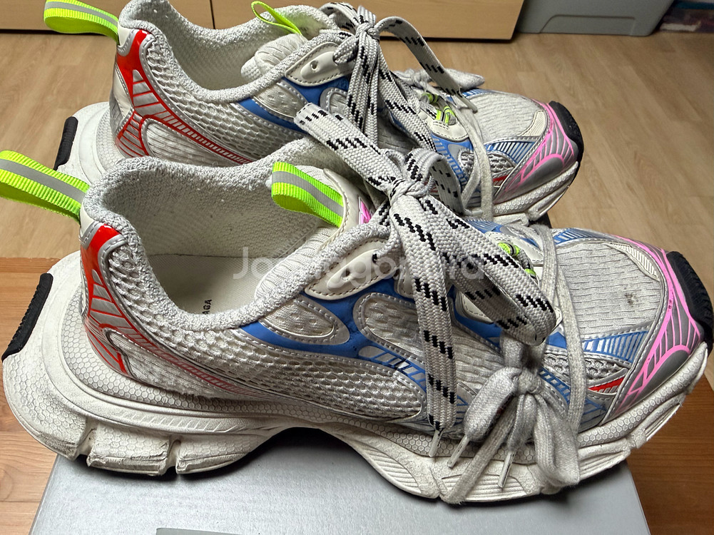 발렌시아가 3XL 43사이즈--2